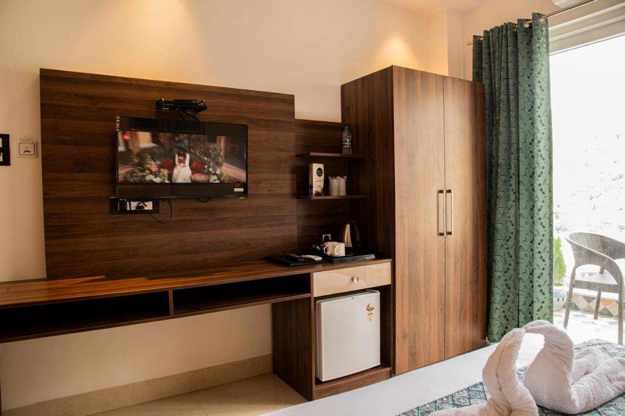 Hotel Dream Inn Ришикеш Экстерьер фото